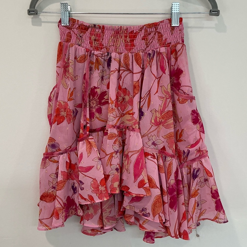 Misa Los Angeles Anka Flora Top AND Soma Mini Ruffled Skirt Fire Floral Mix - Picture 8 of 16